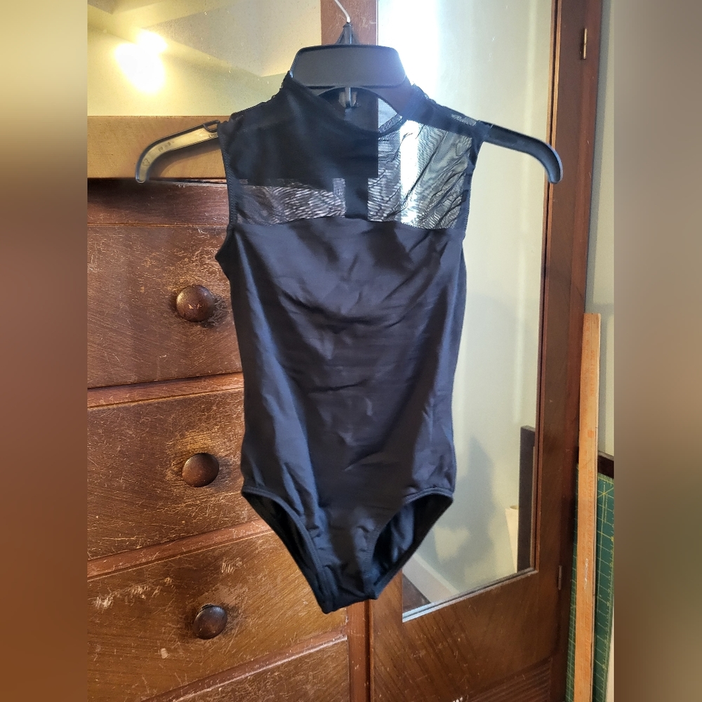 Girls leotard. Black. Motion Wear. Child's Large